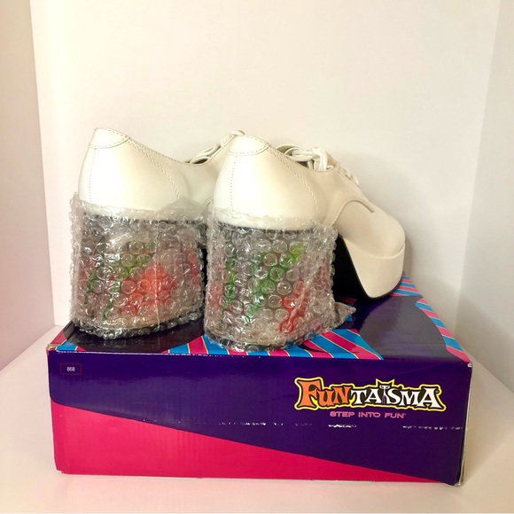 Pleaser - Funtasma Pimp-02 White Patent Platform Shoes with Aquarium Heel - Men - Picture 11 of 14